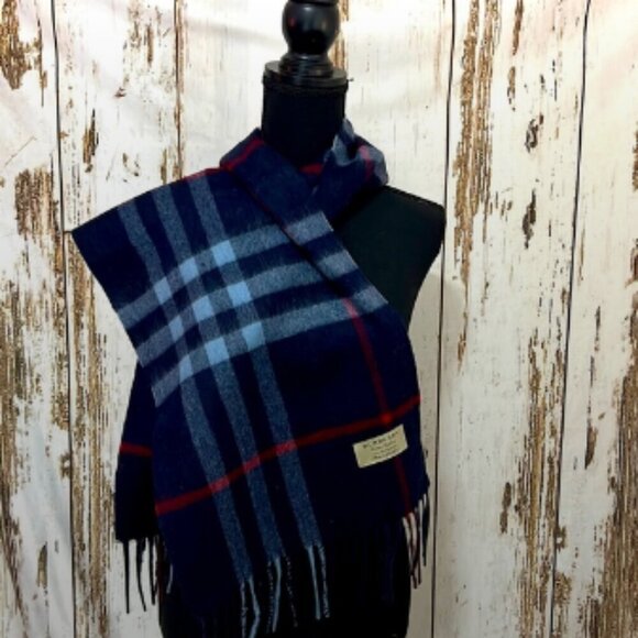 Burberry Check Cashmere Scarf in Blue Pattern - Picture 1 of 4